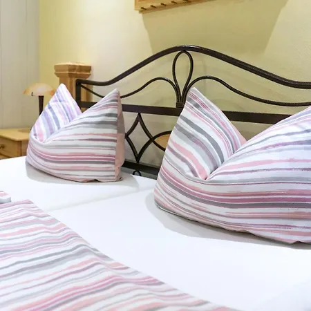 Hotell Land-hotel Muehlengrund